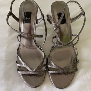 Glint Heels